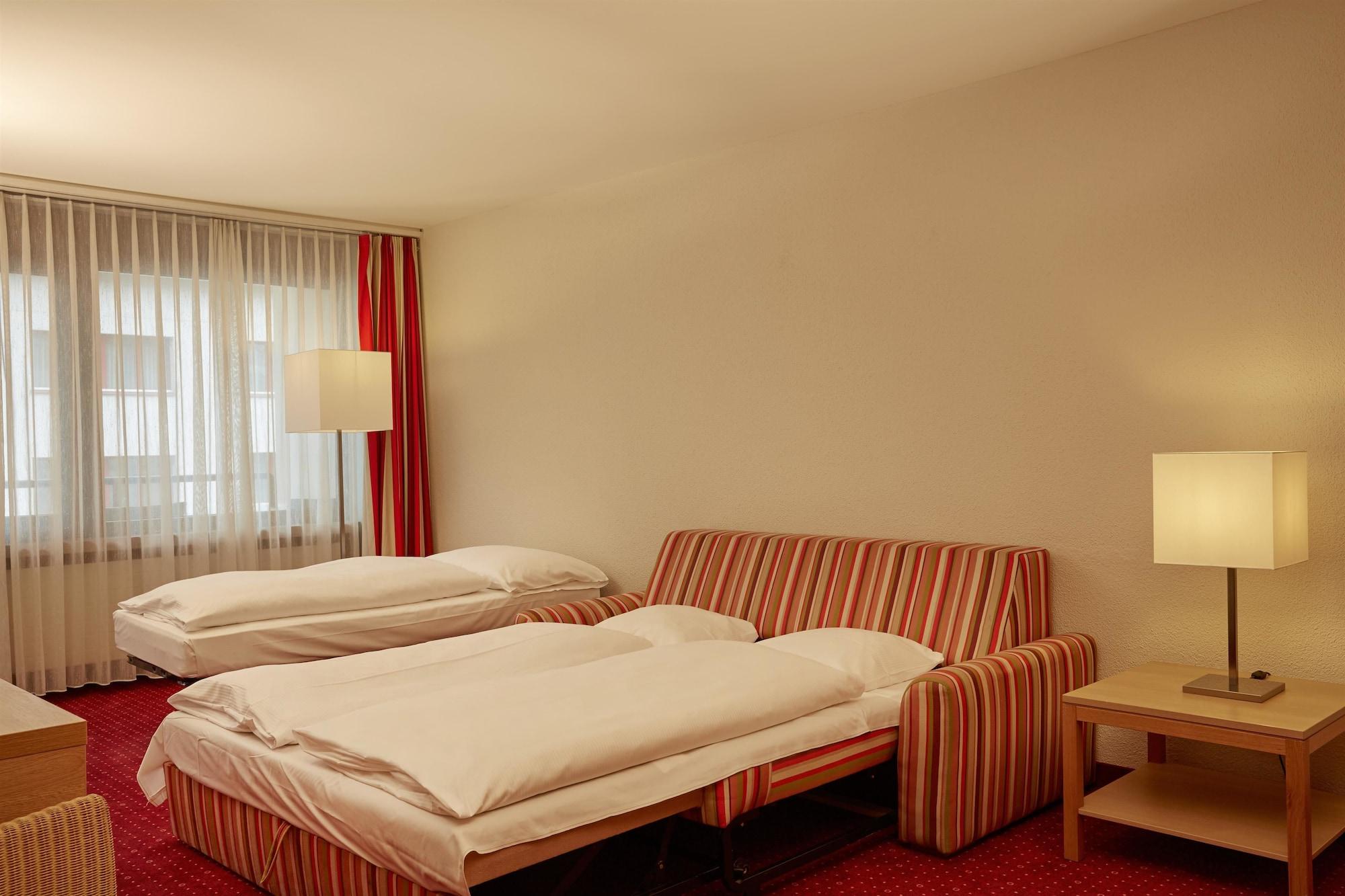 H+ Hotel & Spa Ένγκελμπεργκ Εξωτερικό φωτογραφία